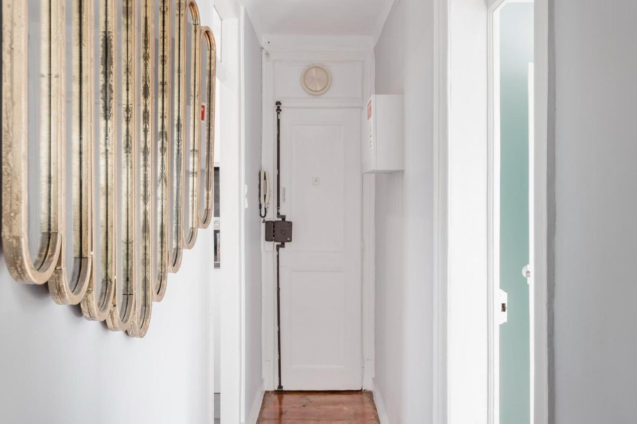 Avenida Da Liberdade Area, Bright And Newly Renovated 2 Bedroom Apartment, Lisbon Historical Center Buitenkant foto