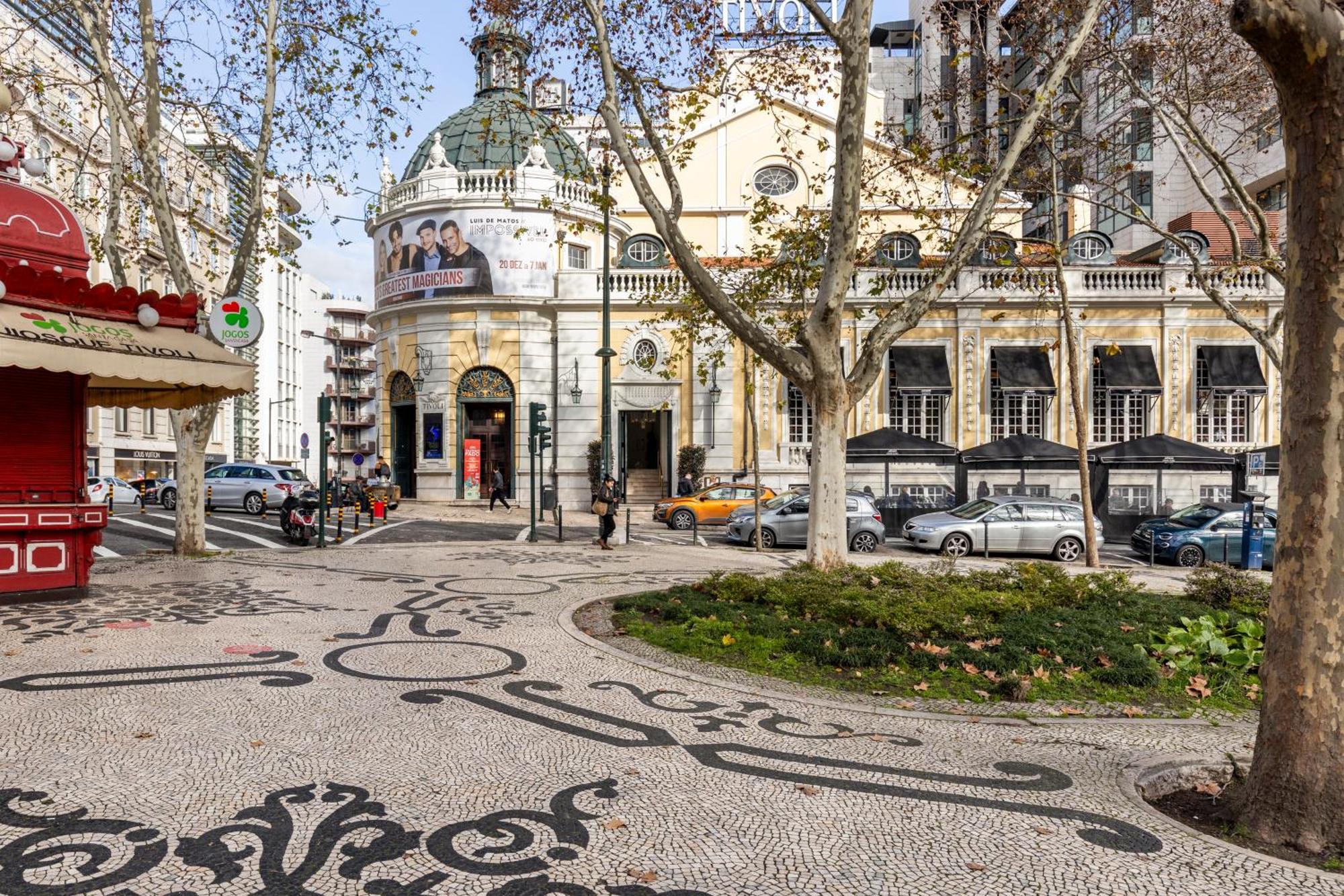 Avenida Da Liberdade Area, Bright And Newly Renovated 2 Bedroom Apartment, Lisbon Historical Center Buitenkant foto